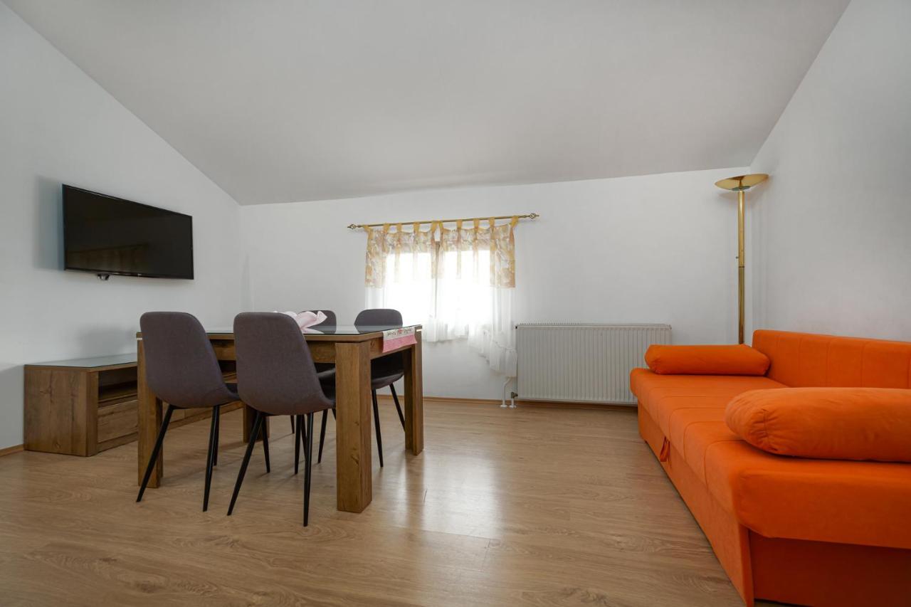Apartamento Mima Poreč Exterior foto