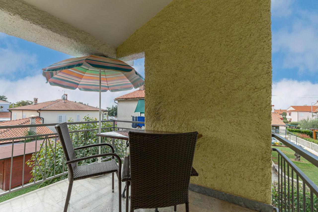 Apartamento Mima Poreč Exterior foto