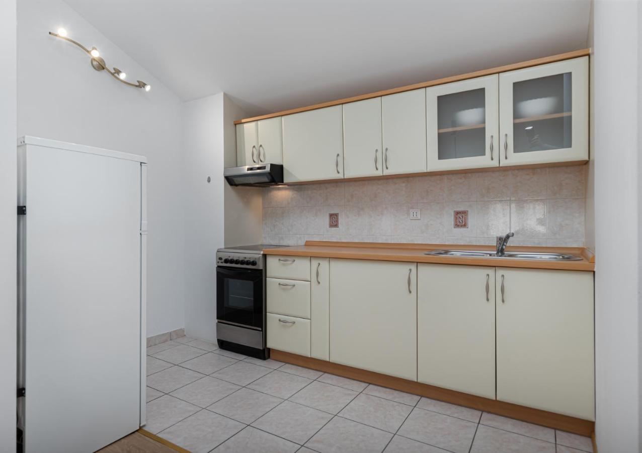 Apartamento Mima Poreč Exterior foto