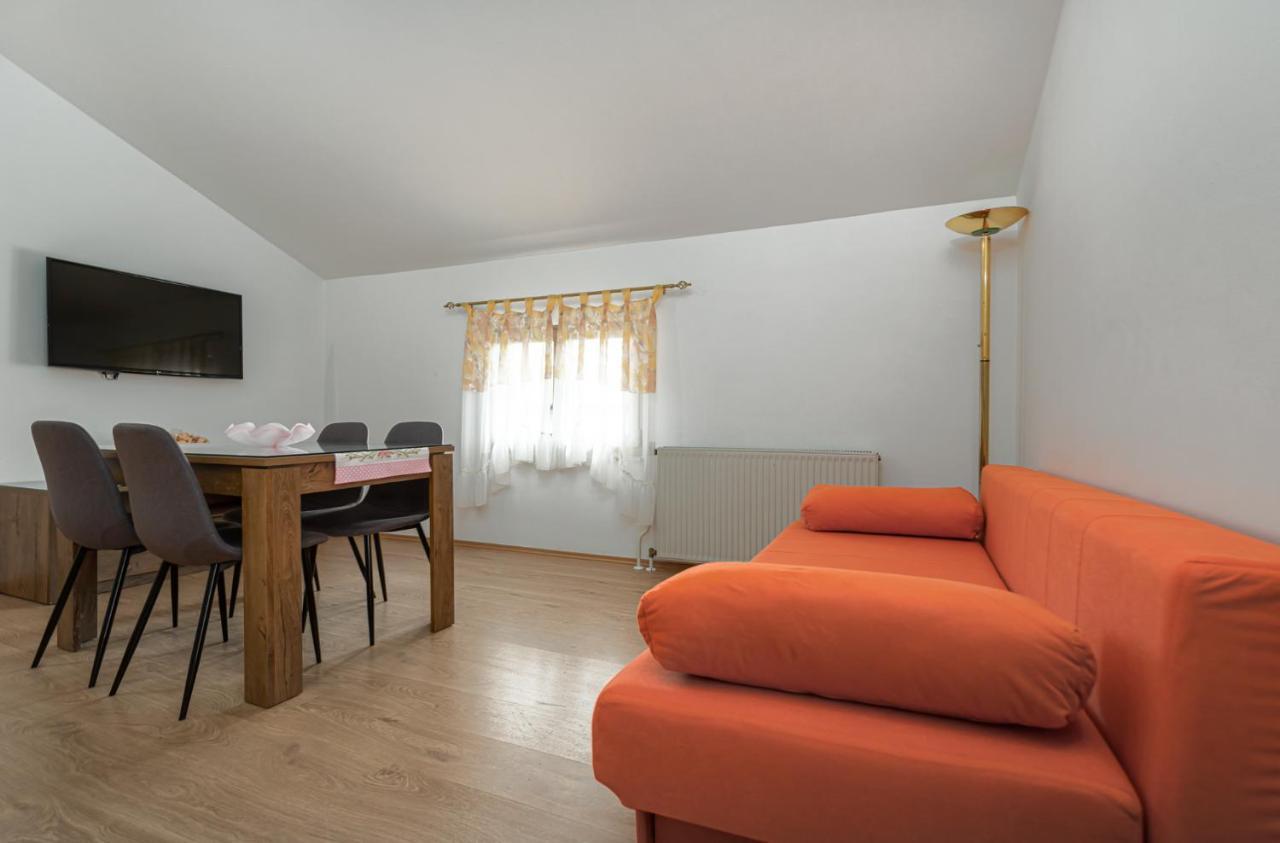 Apartamento Mima Poreč Exterior foto