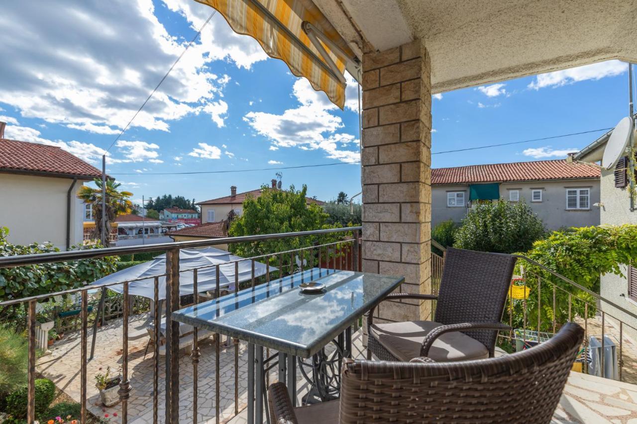 Apartamento Mima Poreč Exterior foto