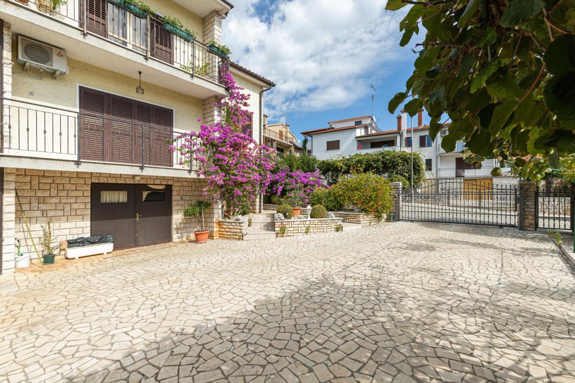 Apartamento Mima Poreč Exterior foto
